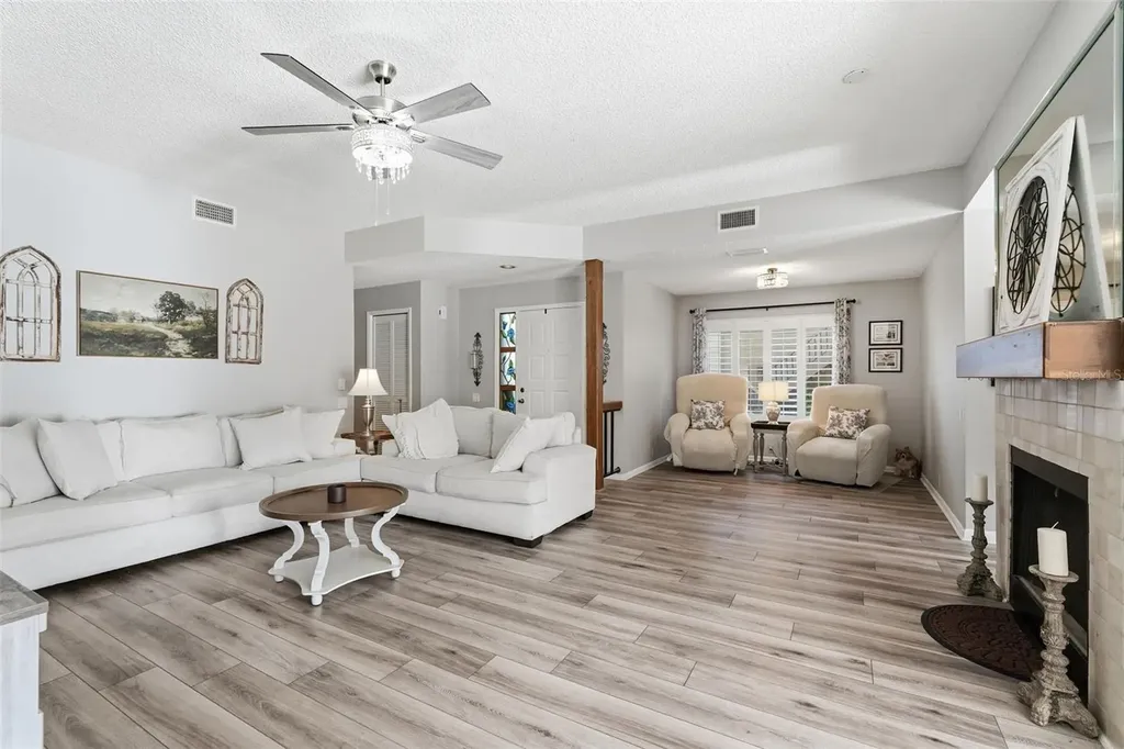 3024 Landmark Boulevard Palm Harbor FL 34684