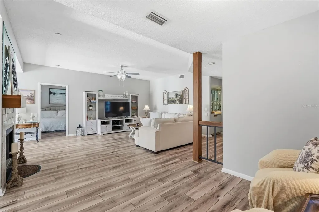 3024 Landmark Boulevard Palm Harbor FL 34684