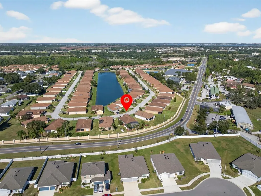 2452 Salzburg Loop Winter Haven FL 33884
