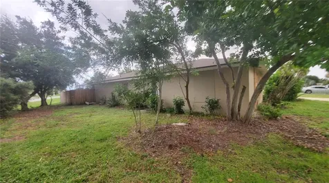 23102 Maclellan Avenue Port Charlotte FL 33980