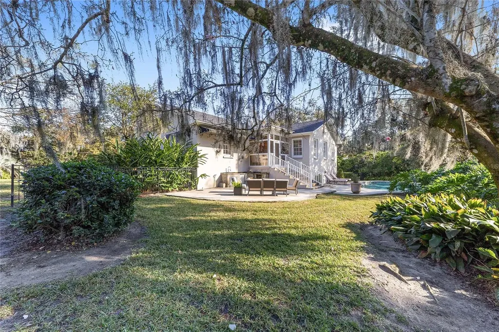 1214 SE 7th Street Ocala FL 34471