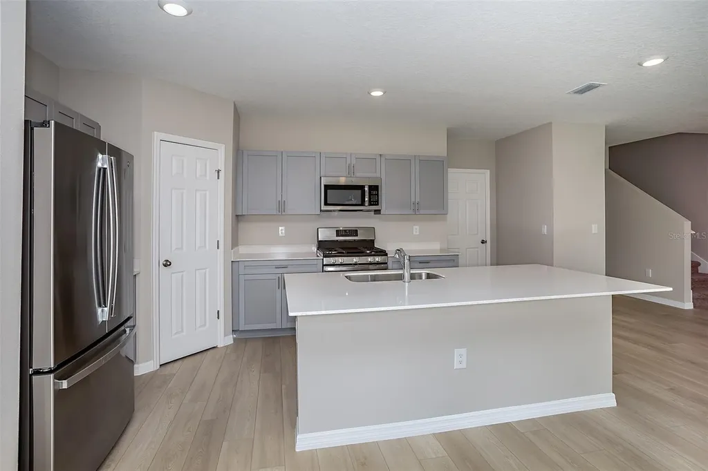 36701 Sagemoor Drive Zephyrhills FL 33541