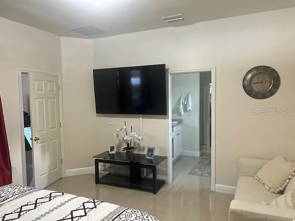 34809 Prairie Ridge Way Zephyrhills FL 33541