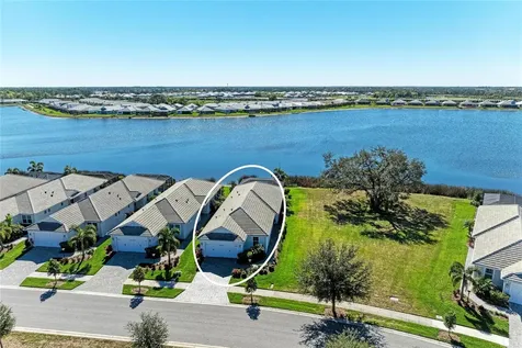 925 Crosswind Avenue Sarasota FL 34240