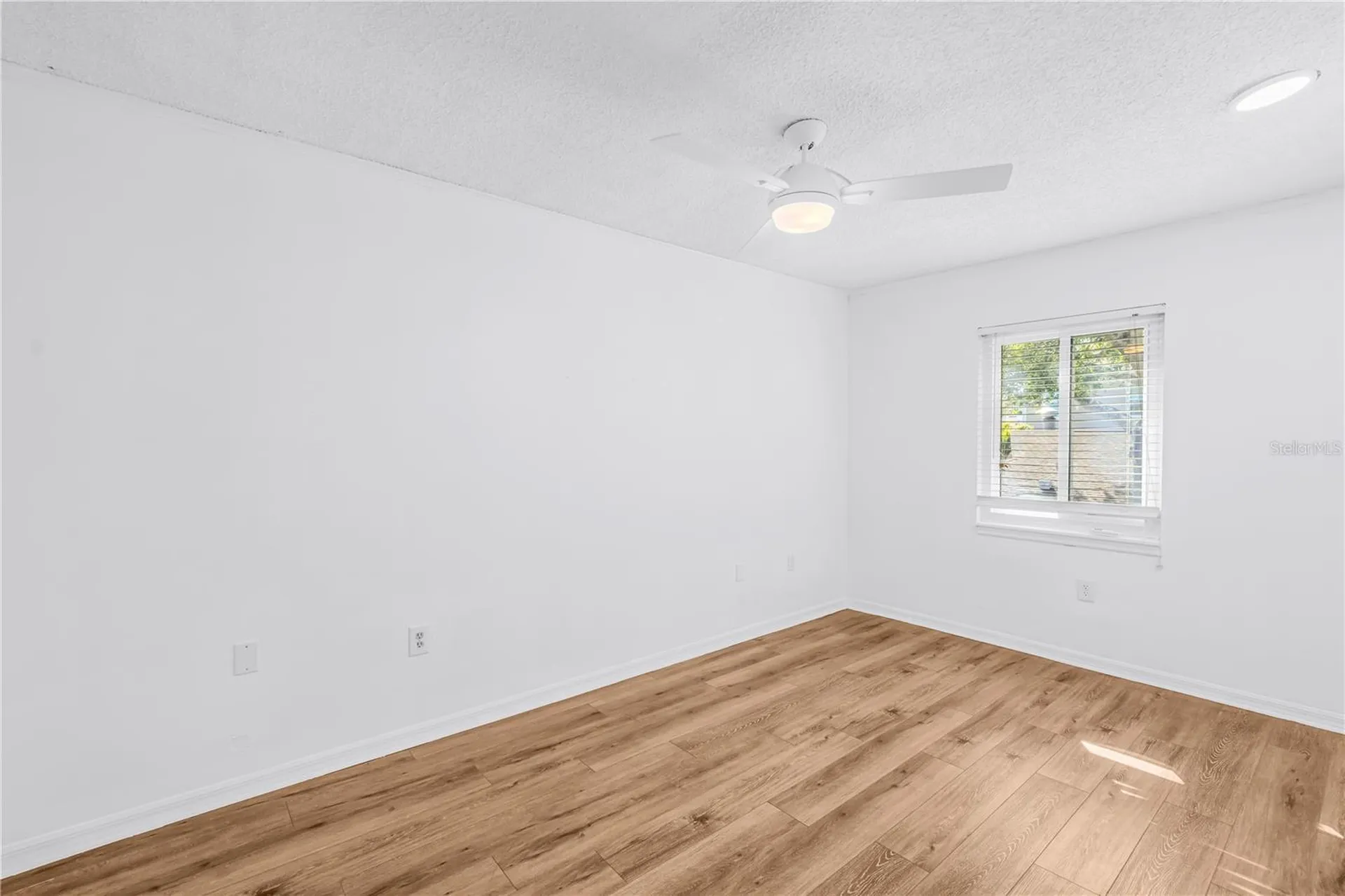110 29th Avenue N St Petersburg FL 33704