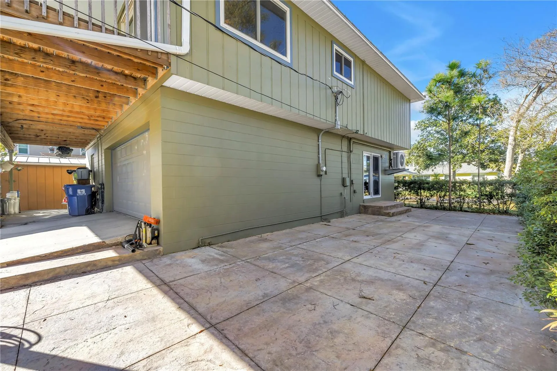 110 29th Avenue N St Petersburg FL 33704