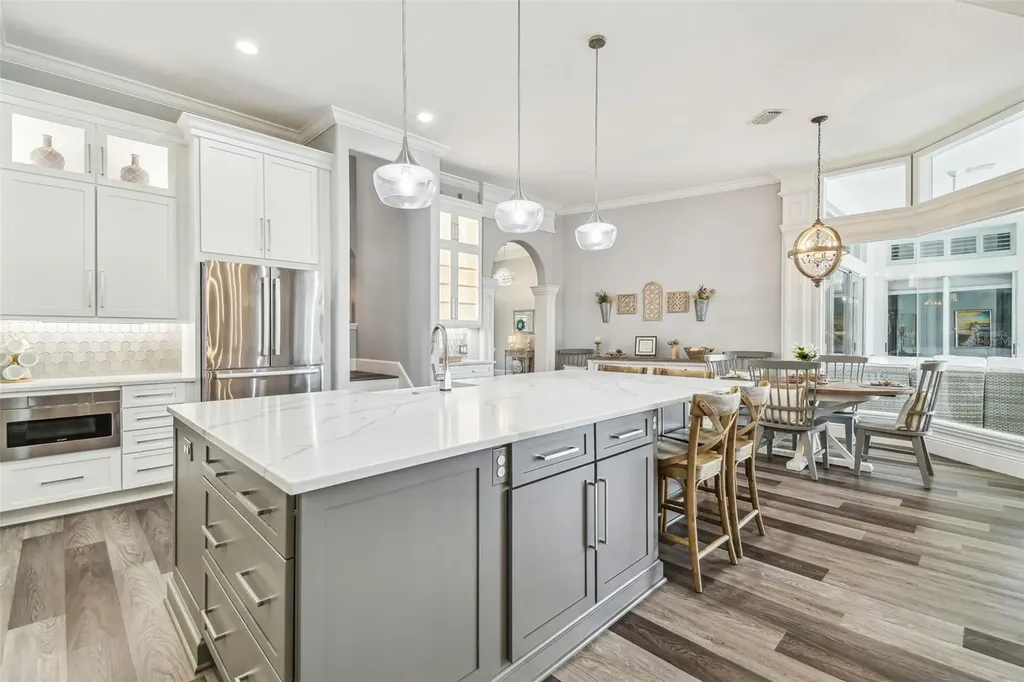 9105 Woodridge Run Drive Tampa FL 33647