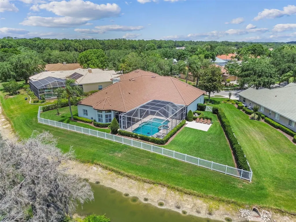9105 Woodridge Run Drive Tampa FL 33647
