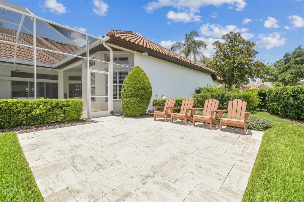9105 Woodridge Run Drive Tampa FL 33647
