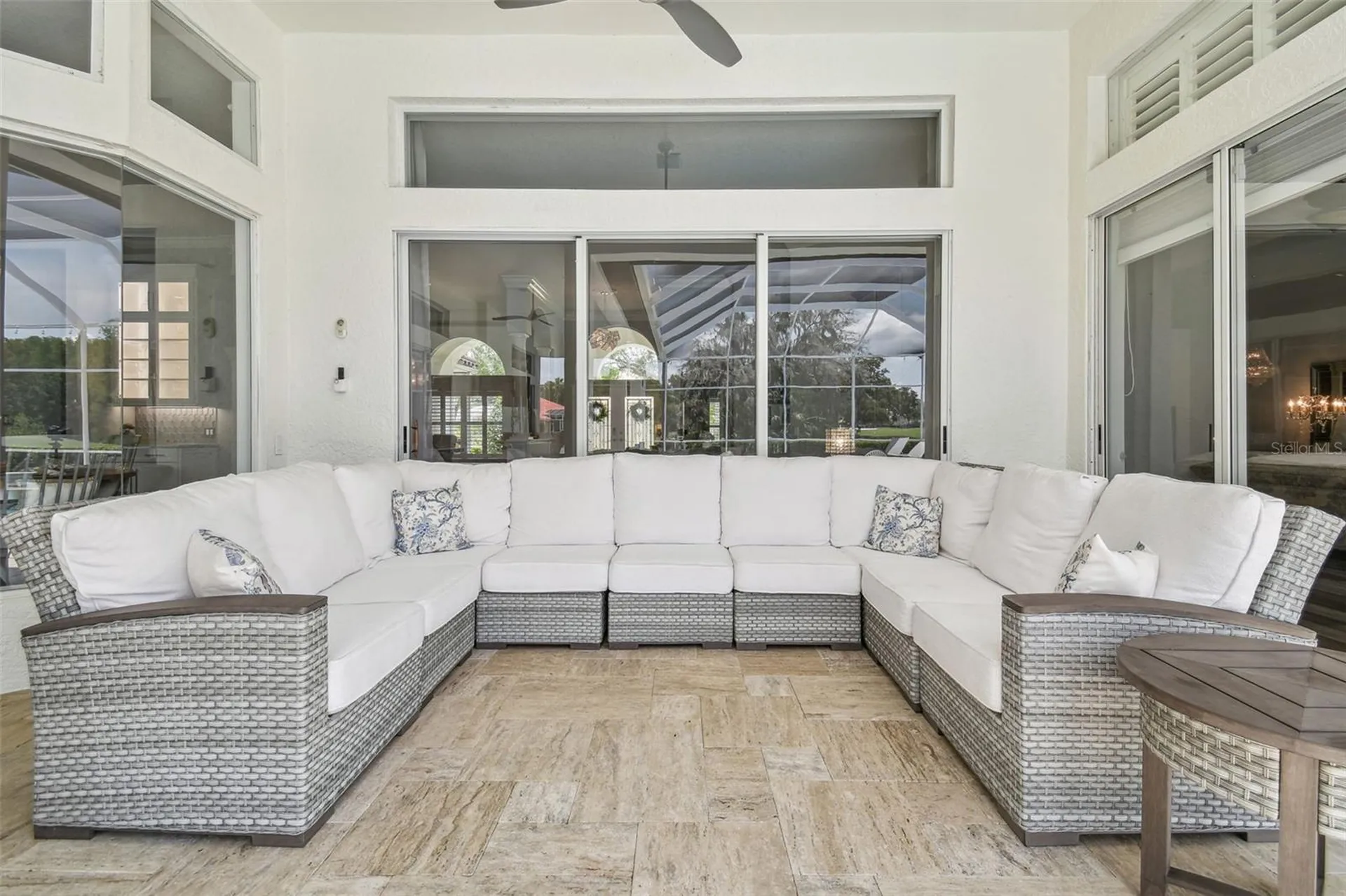 9105 Woodridge Run Drive Tampa FL 33647
