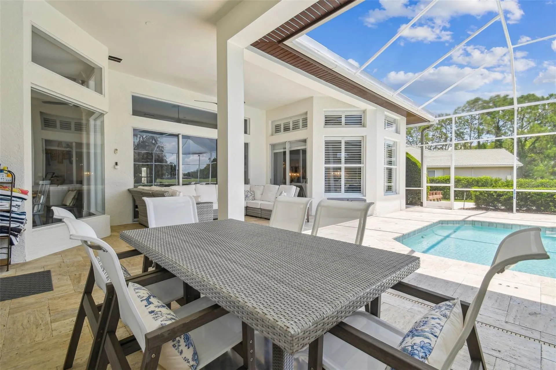 9105 Woodridge Run Drive Tampa FL 33647