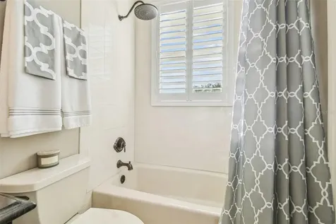 9105 Woodridge Run Drive Tampa FL 33647
