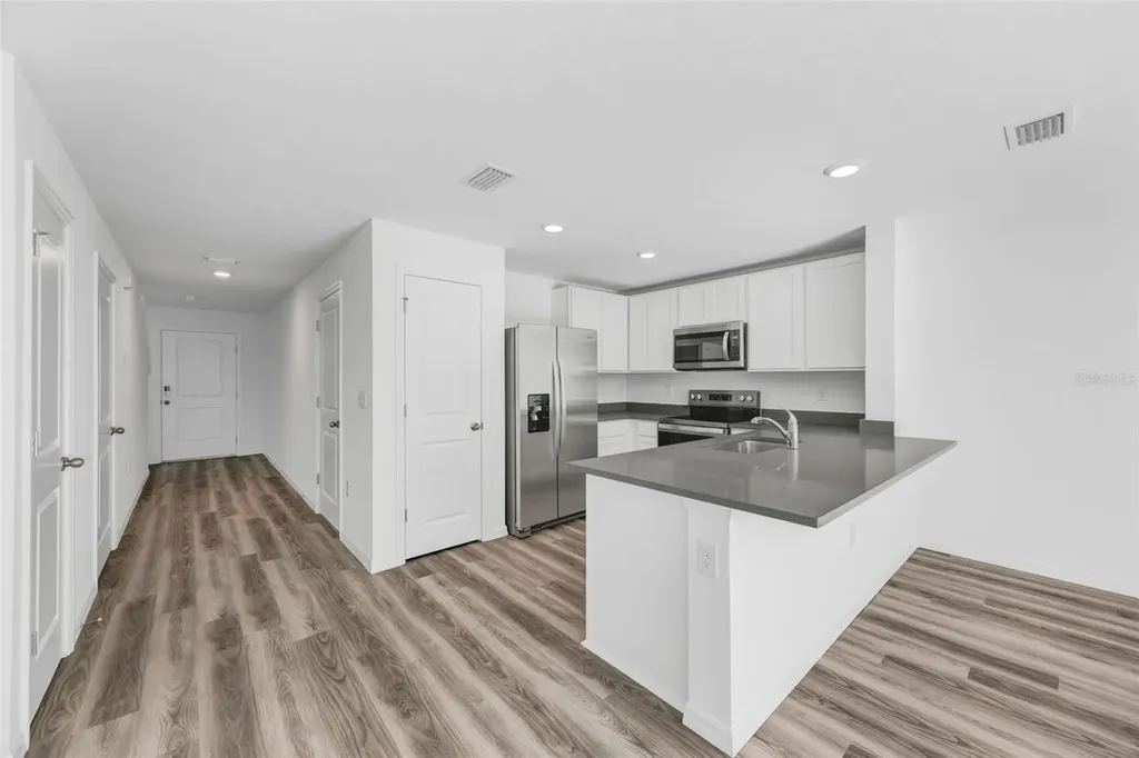 1009 Spotted Egret Loop Ruskin FL 33570