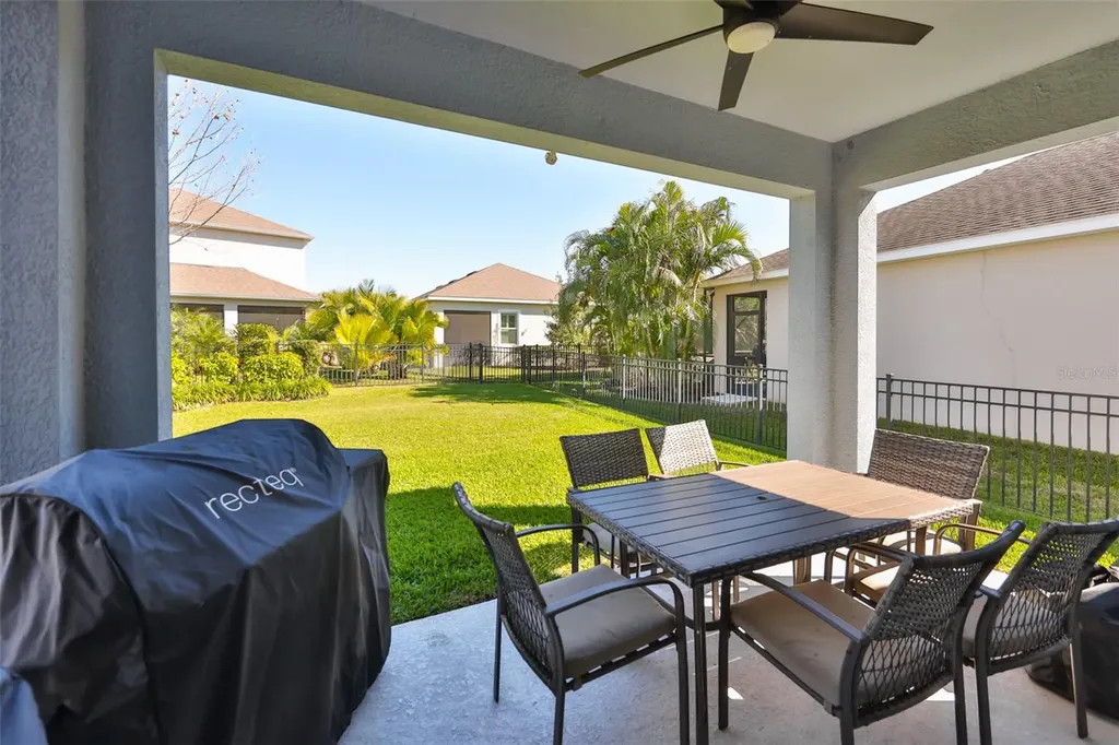 7204 Paradiso Drive Apollo Beach FL 33572