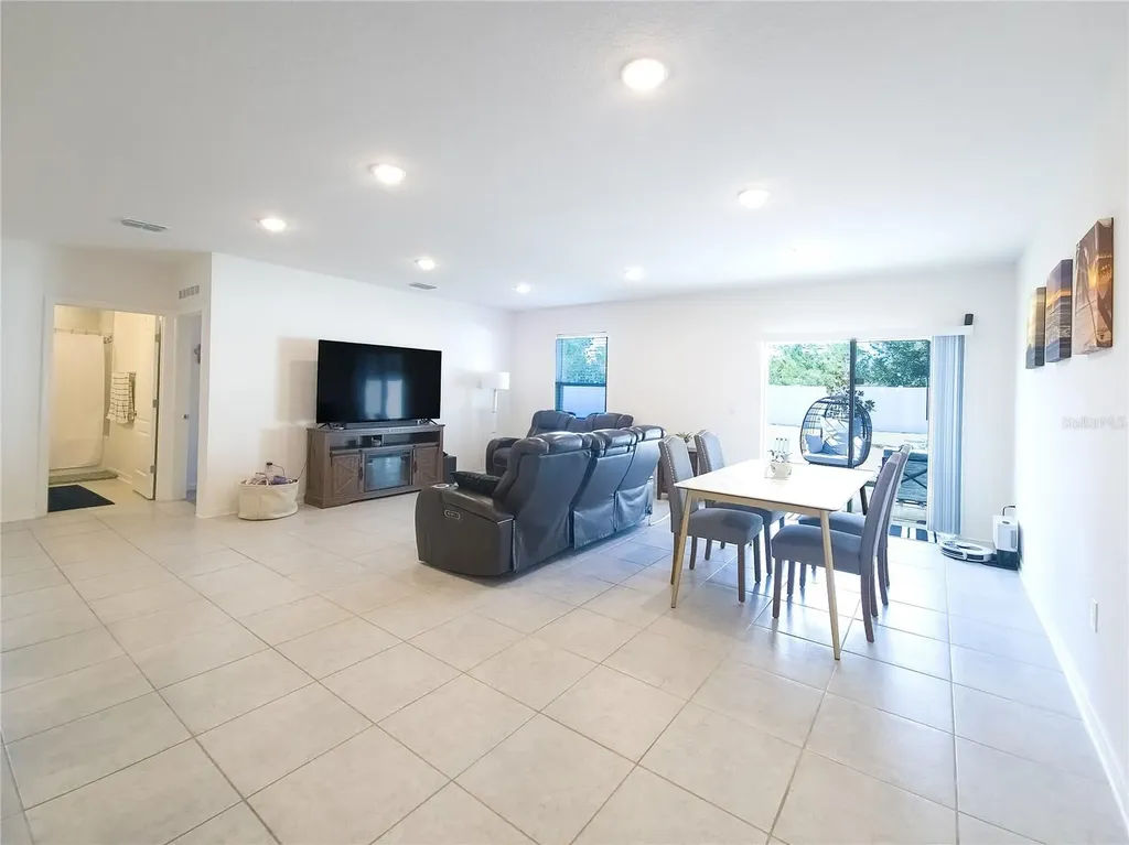 8 Rocking Lane Palm Coast FL 32164