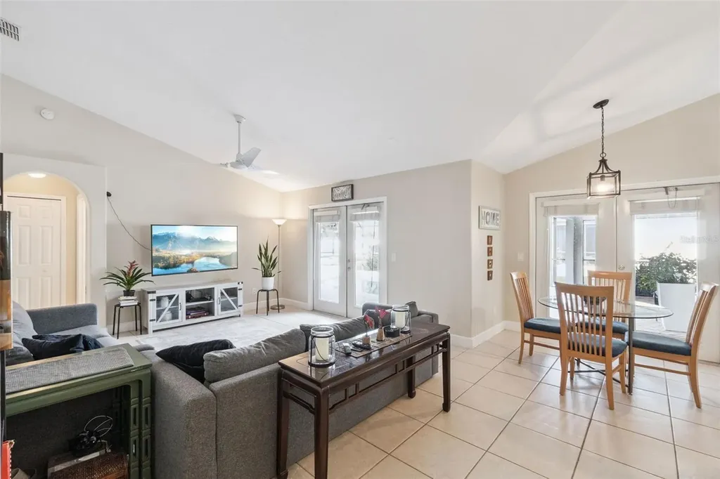 1510 Gants Circle Kissimmee FL 34744