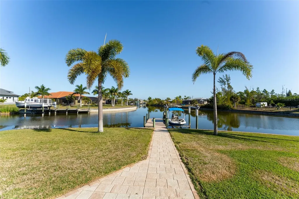 10544 Poughkeepsie Circle Port Charlotte FL 33981