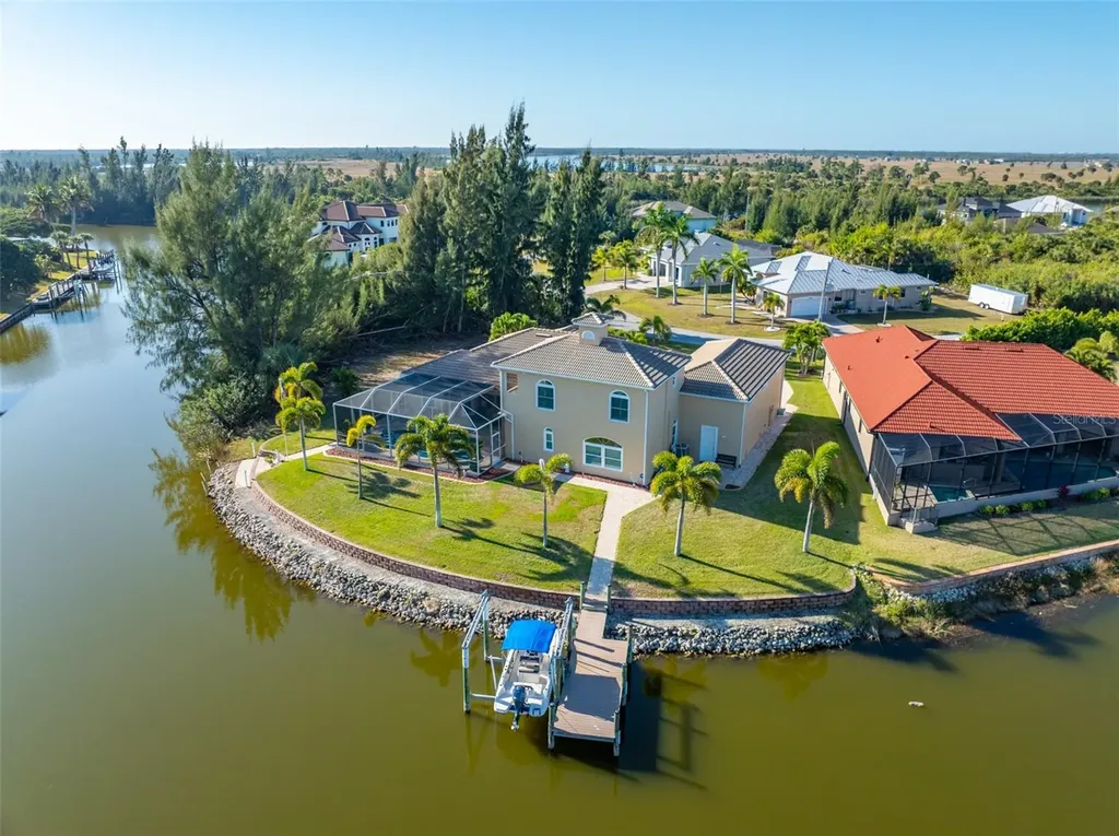 10544 Poughkeepsie Circle Port Charlotte FL 33981