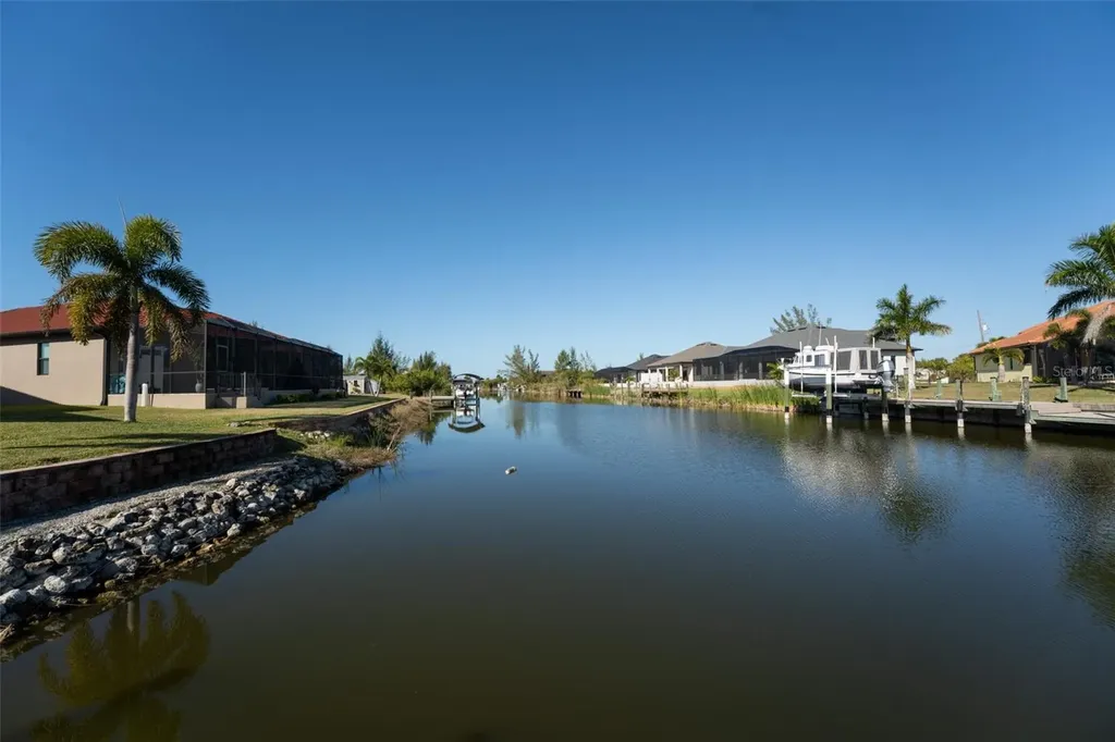 10544 Poughkeepsie Circle Port Charlotte FL 33981