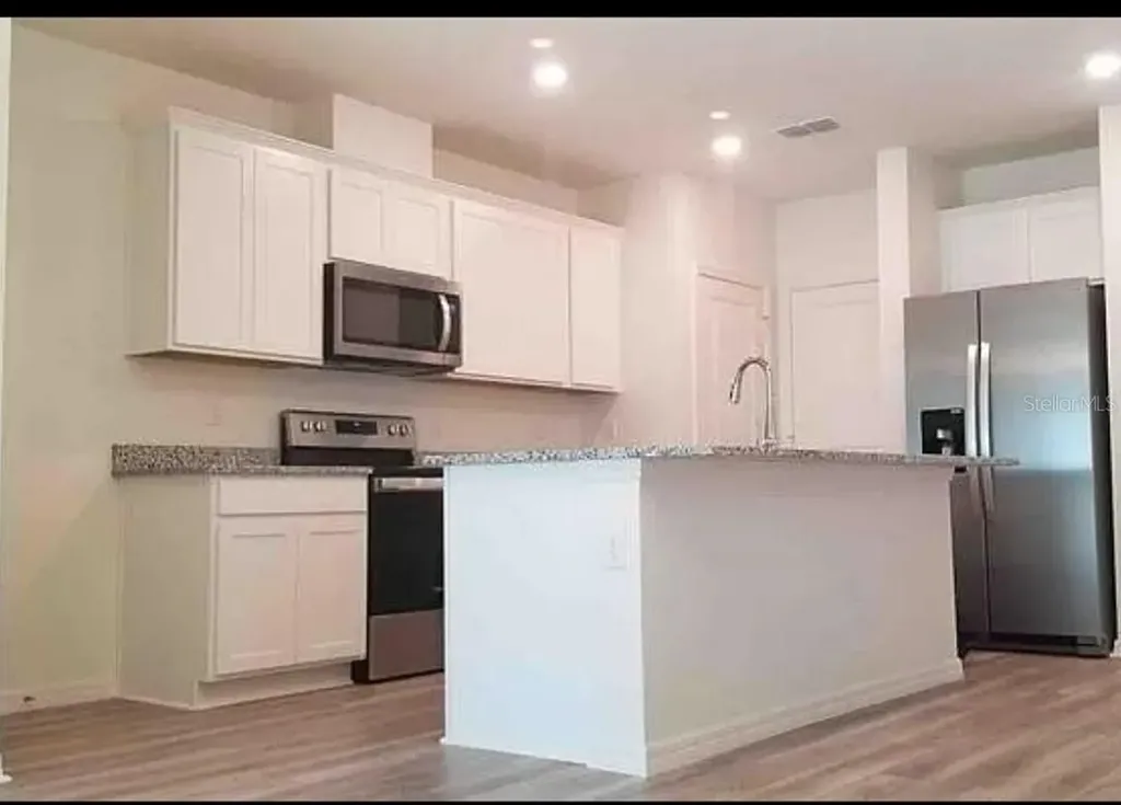 1340 Mirabella Circle Davenport FL 33897