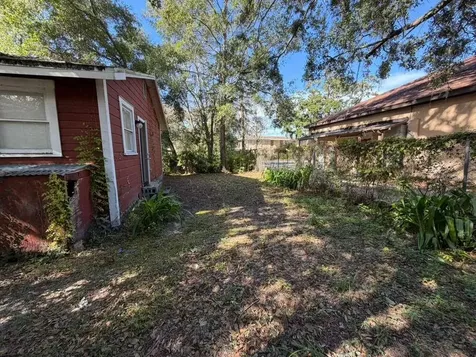 3404 E 33rd Avenue Tampa FL 33610