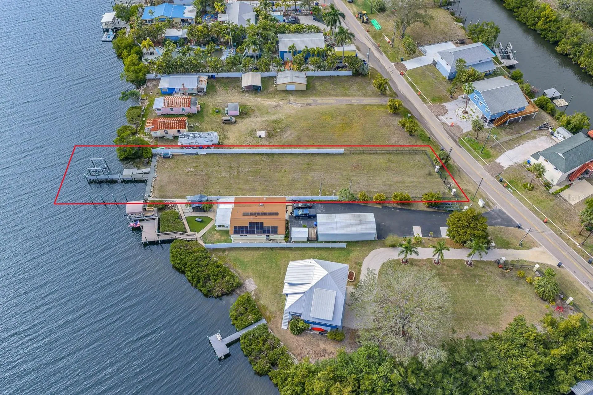3304 W Shell Point Road Ruskin FL 33570
