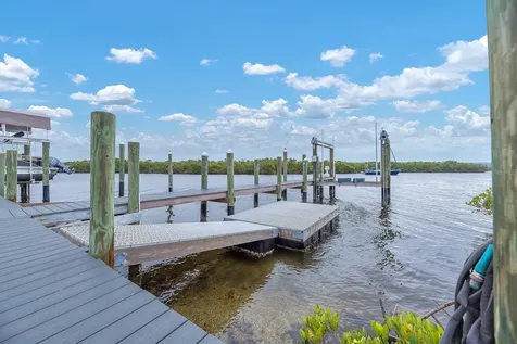 3304 W Shell Point Road Ruskin FL 33570