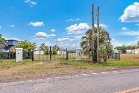 3304 W Shell Point Road Ruskin FL 33570
