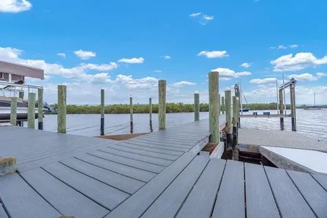 3304 W Shell Point Road Ruskin FL 33570