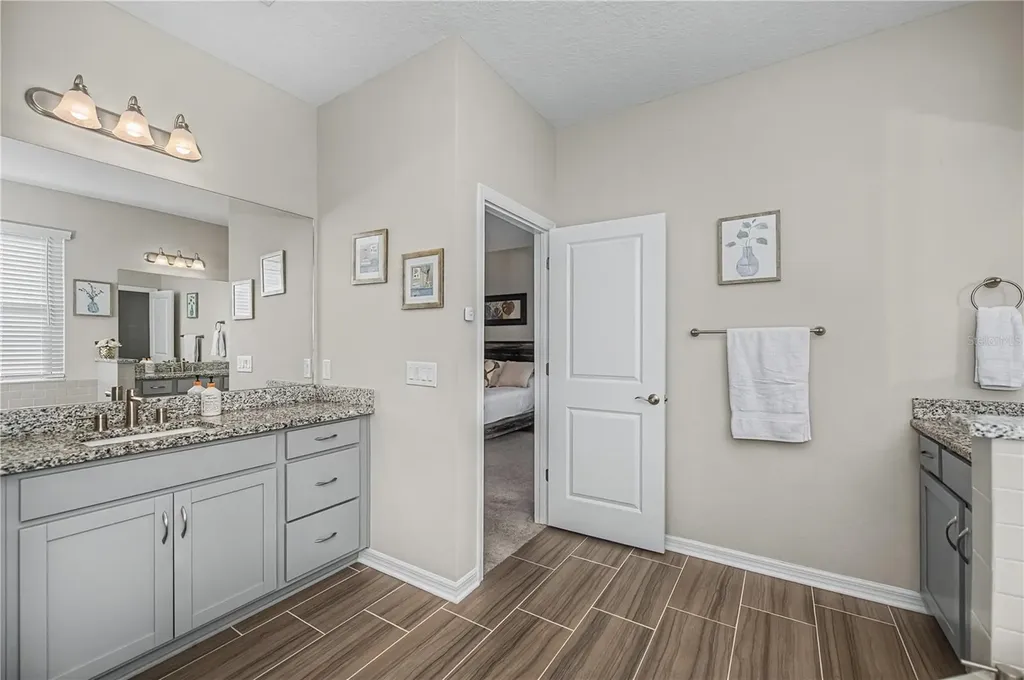 19890 Montenero Way Venice FL 34293
