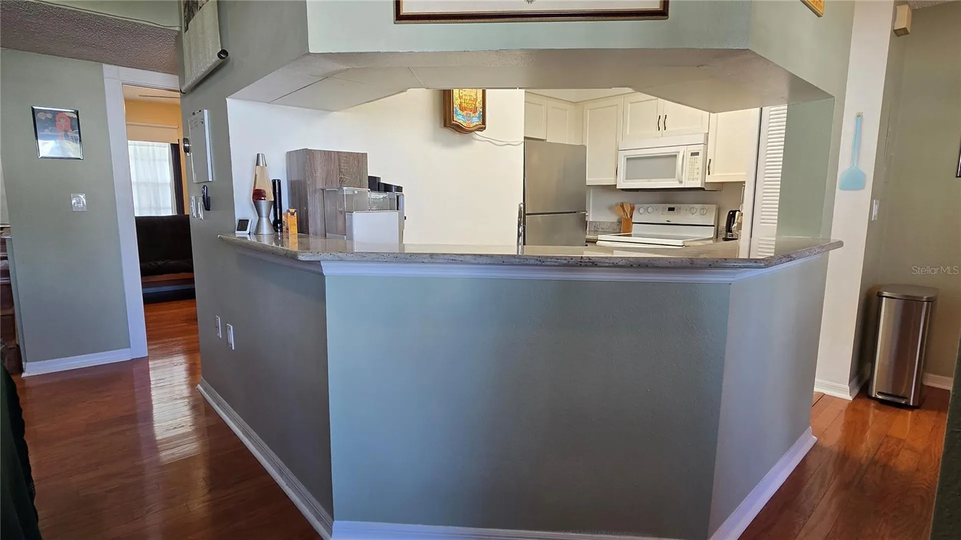 6923 Stones Throw Cir N St Petersburg FL 33710
