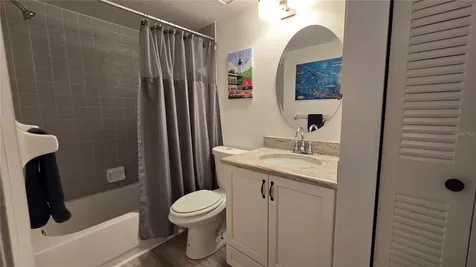 6923 Stones Throw Cir N St Petersburg FL 33710