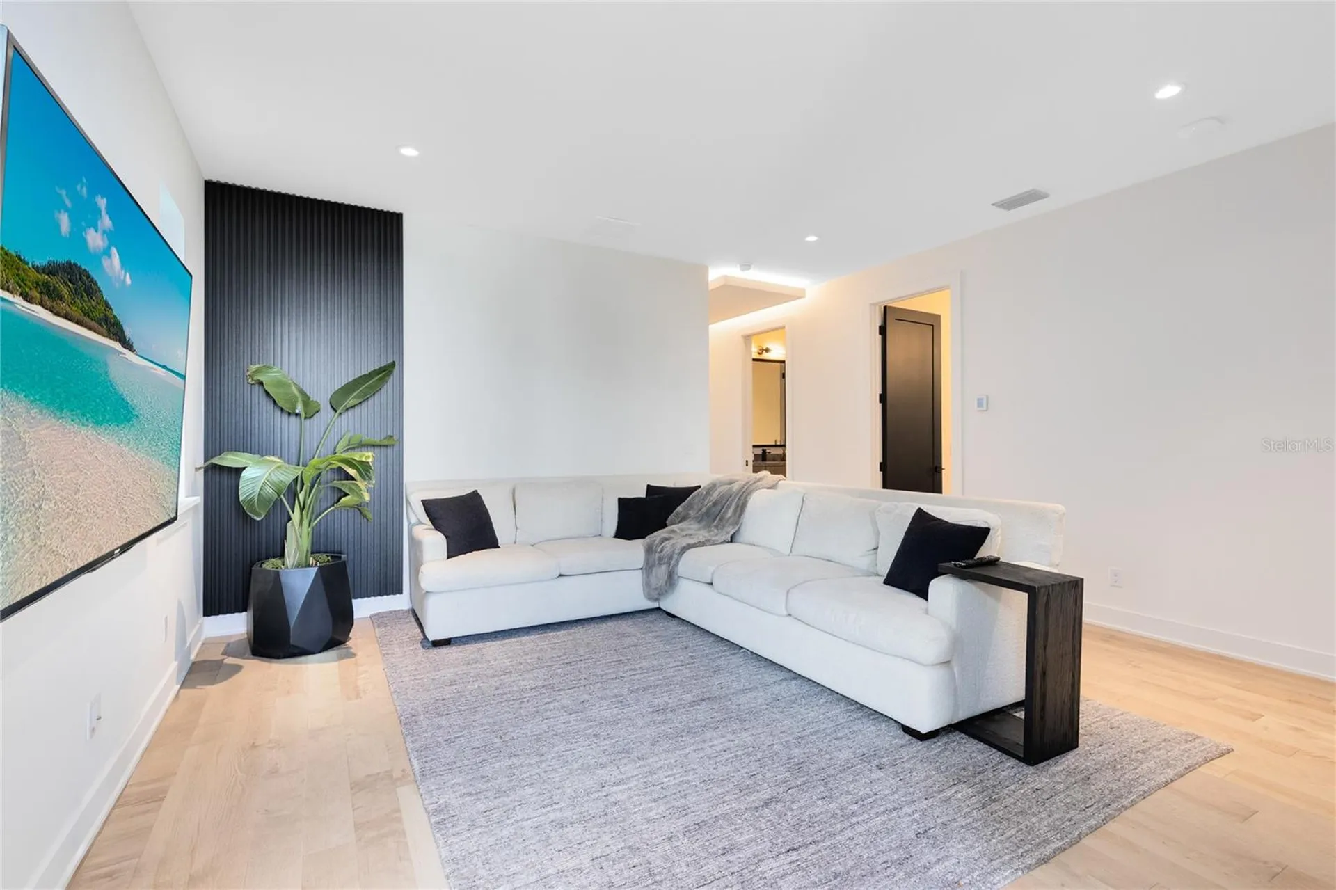 8351 Edelman Lane Orlando FL 32827