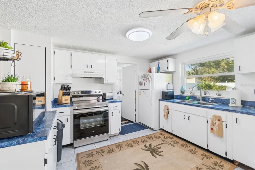 6503 Amundson Court Tampa FL 33634