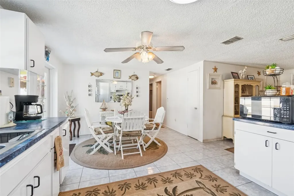 6503 Amundson Court Tampa FL 33634