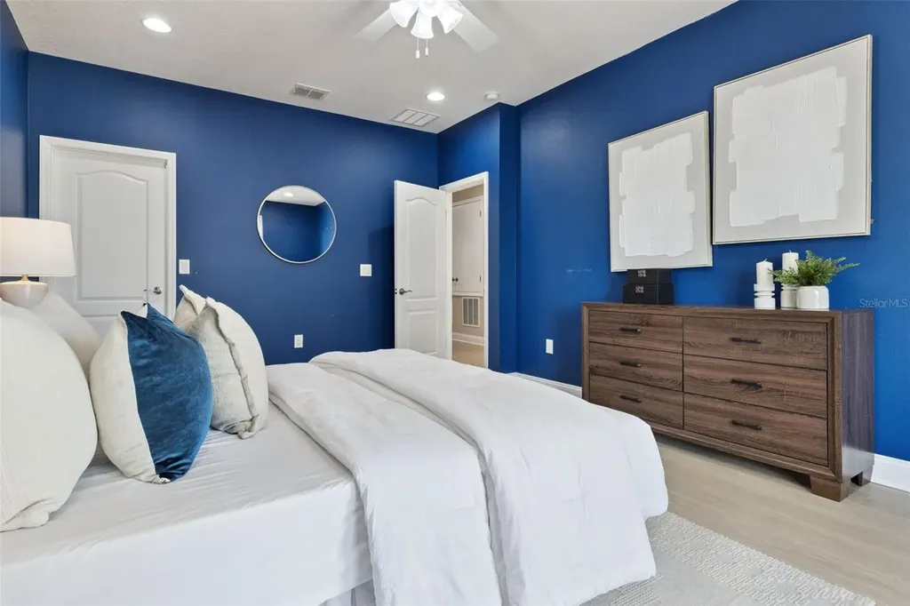 16038 Johns Lake Overlook Drive Winter Garden FL 34787