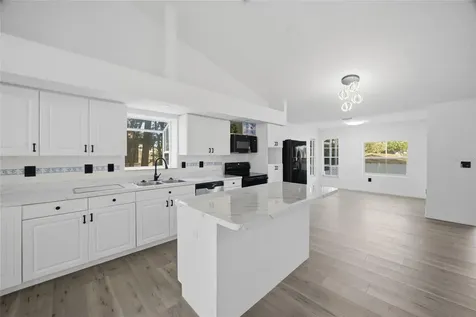 6302 Silver Oaks Drive Zephyrhills FL 33542