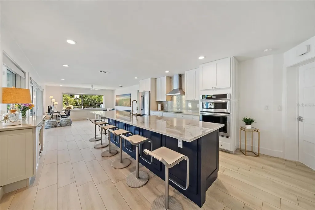 5155 Hidden Harbor Road Sarasota FL 34242