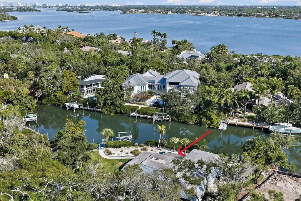 5155 Hidden Harbor Road Sarasota FL 34242