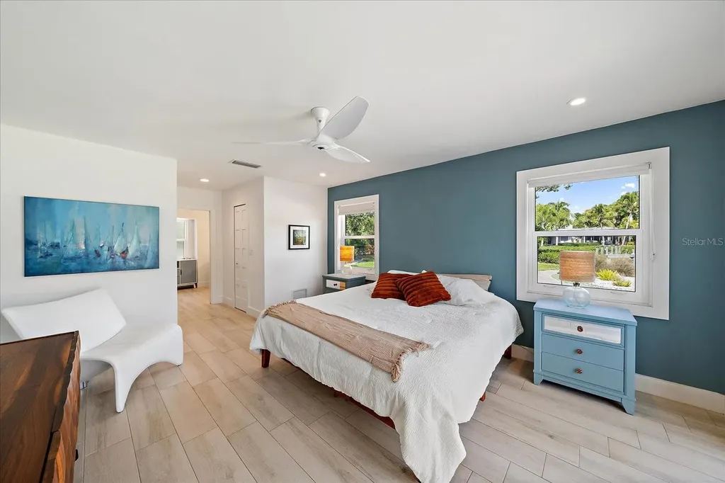 5155 Hidden Harbor Road Sarasota FL 34242