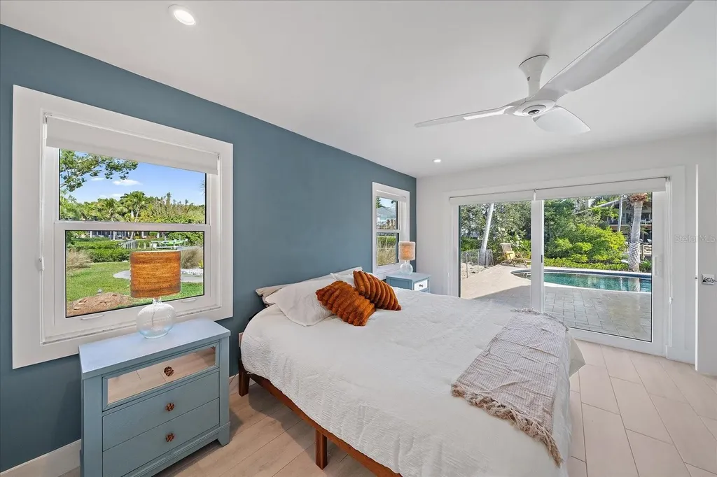 5155 Hidden Harbor Road Sarasota FL 34242