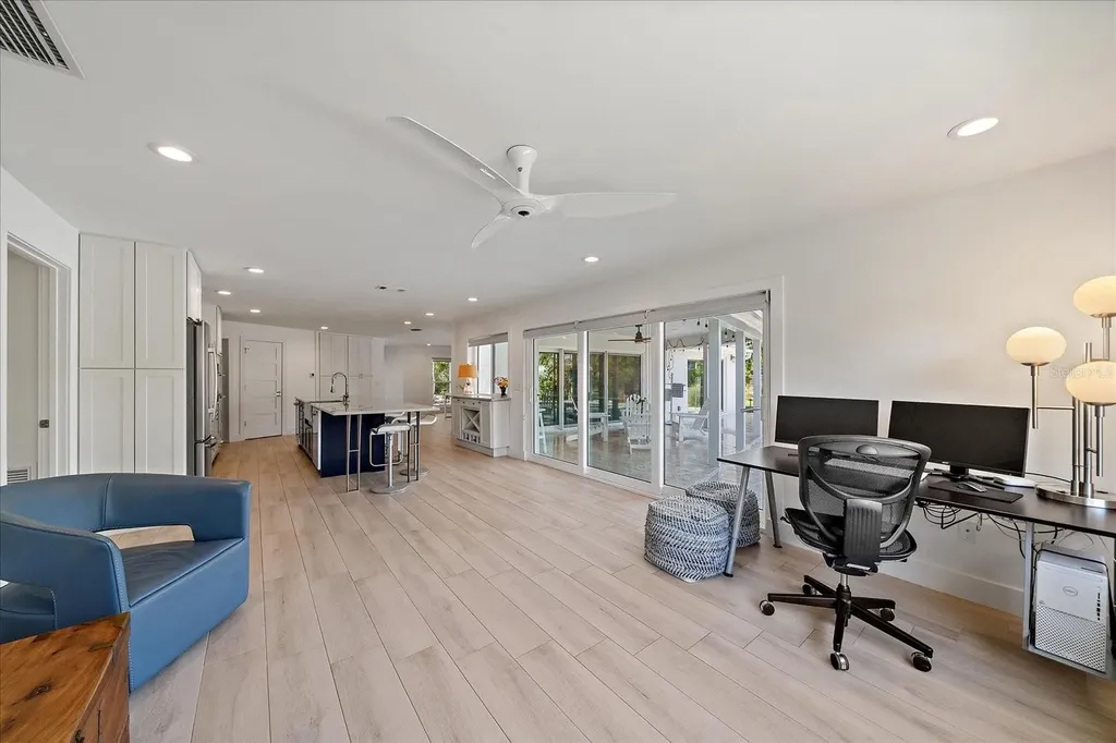 5155 Hidden Harbor Road Sarasota FL 34242