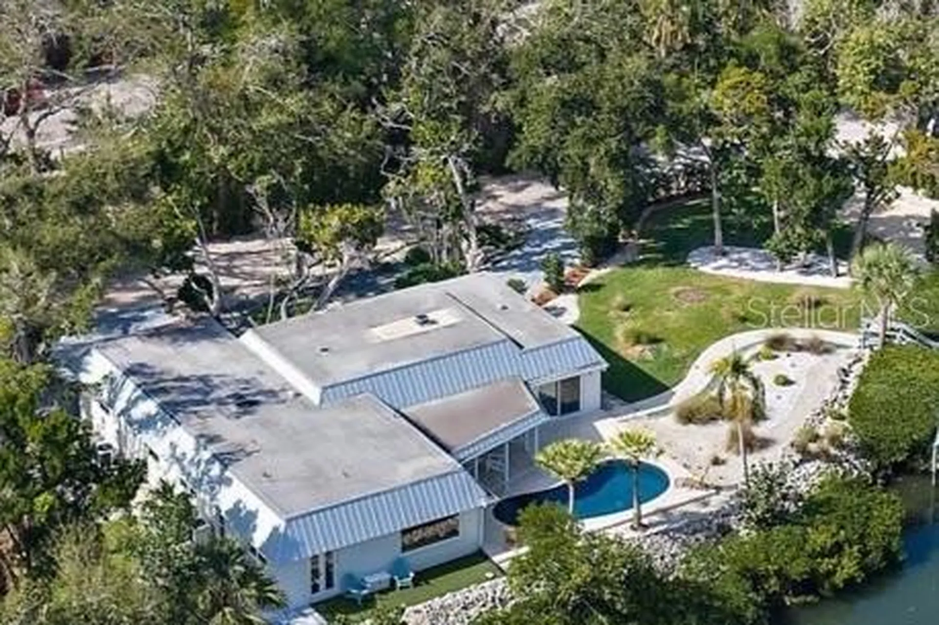 5155 Hidden Harbor Road Sarasota FL 34242