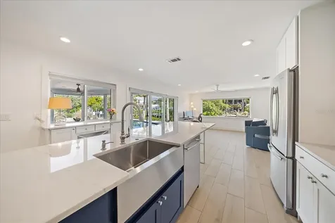 5155 Hidden Harbor Road Sarasota FL 34242
