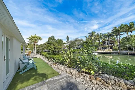 5155 Hidden Harbor Road Sarasota FL 34242