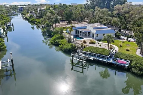 5155 Hidden Harbor Road Sarasota FL 34242