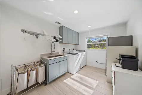 5155 Hidden Harbor Road Sarasota FL 34242