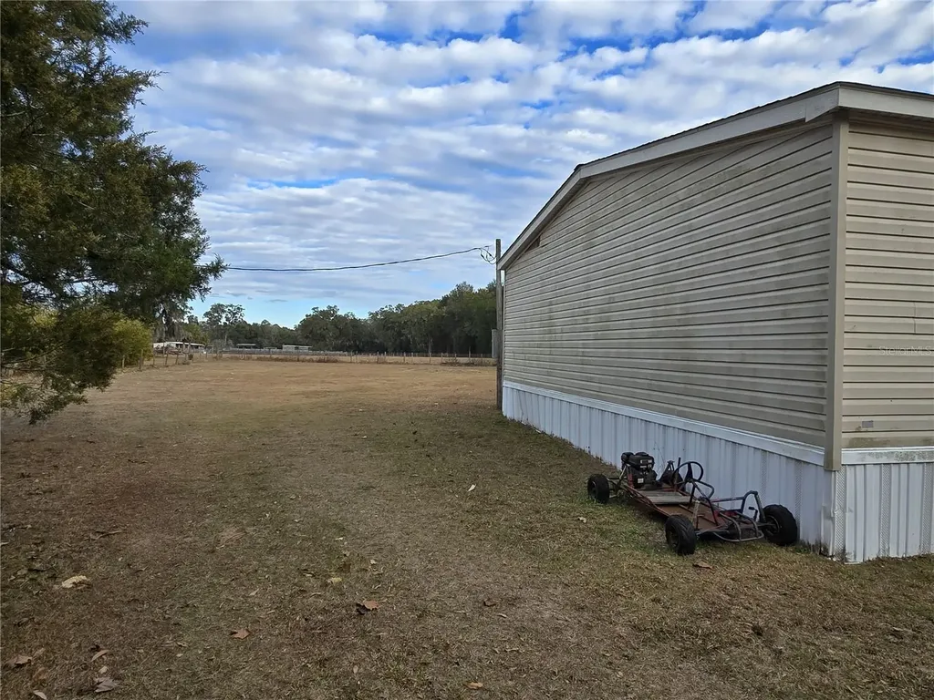 4751 NE 147 Court Williston FL 32696