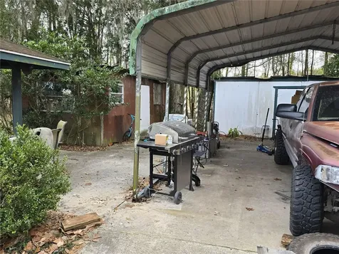 4751 NE 147 Court Williston FL 32696