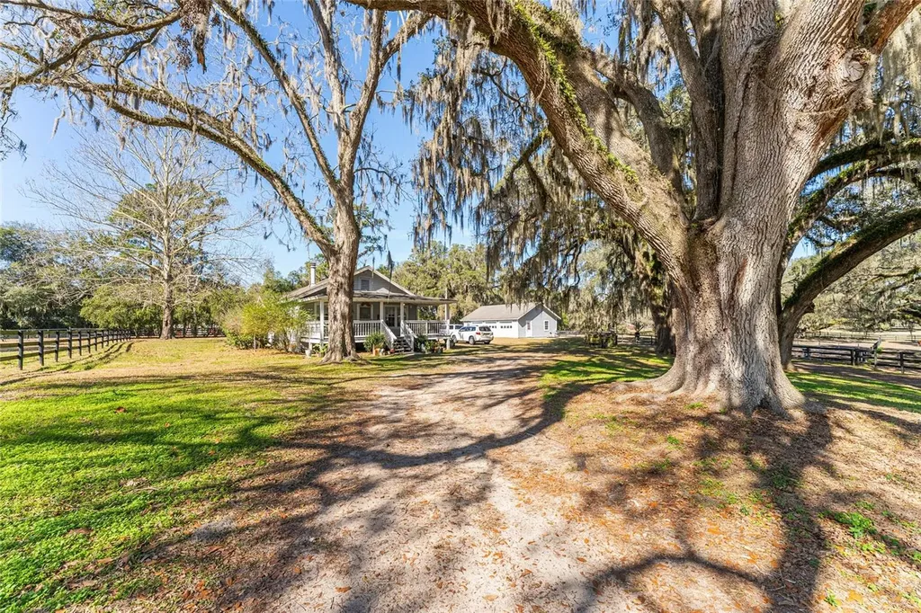15151 & 15101 NW 162nd Terrace Williston FL 32696